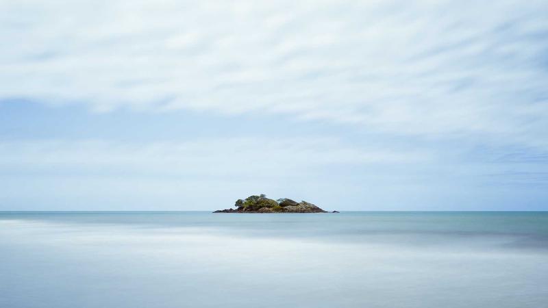 Forex candlestick chart with technical indicators overlaid